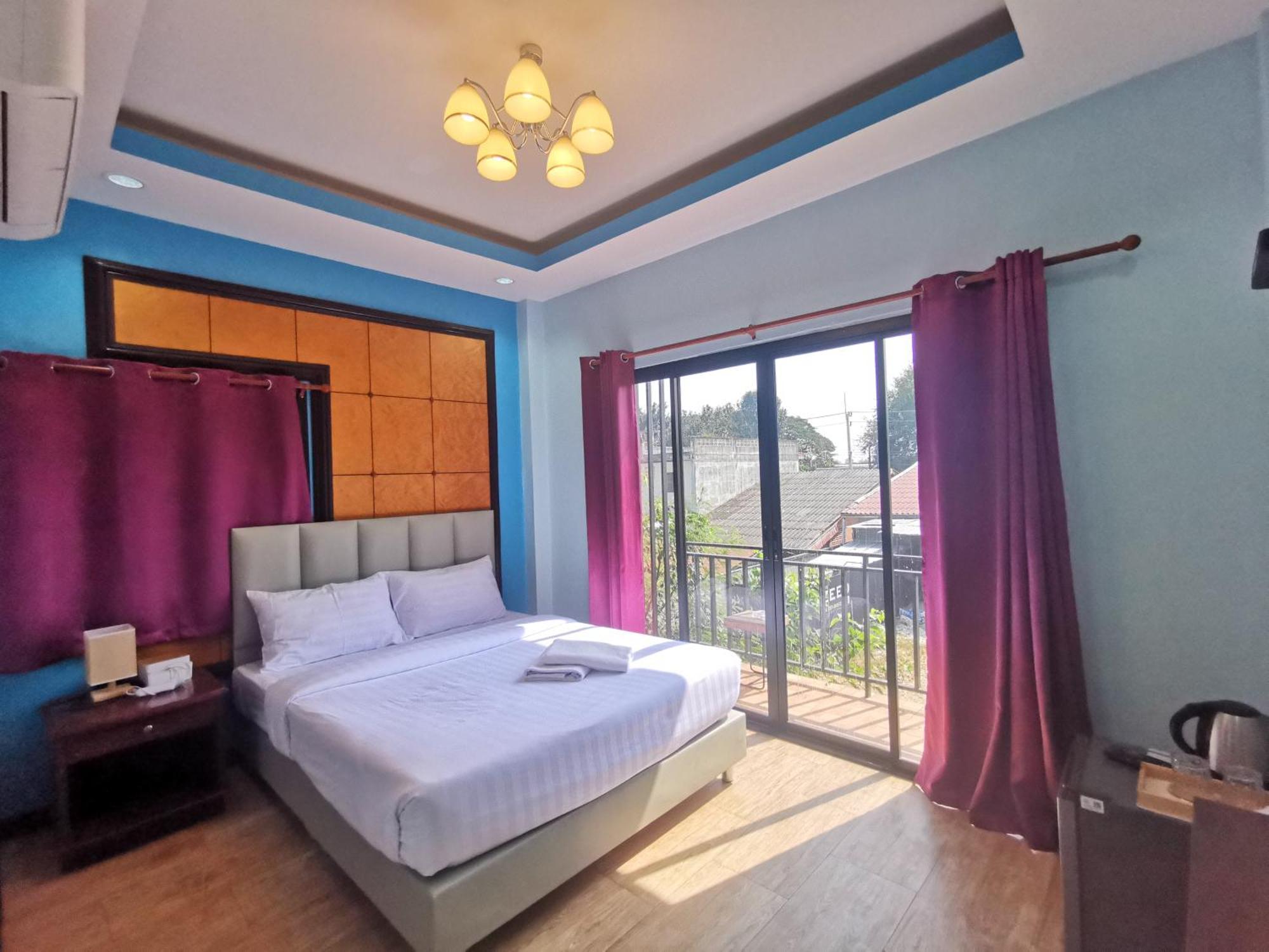 Kan Home Hotel Канчанабури Екстериор снимка