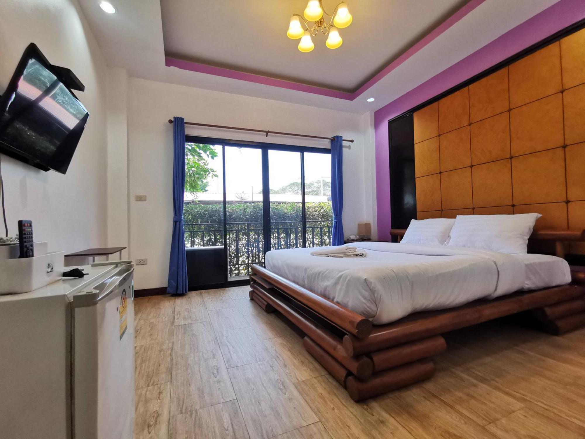 Kan Home Hotel Канчанабури Екстериор снимка