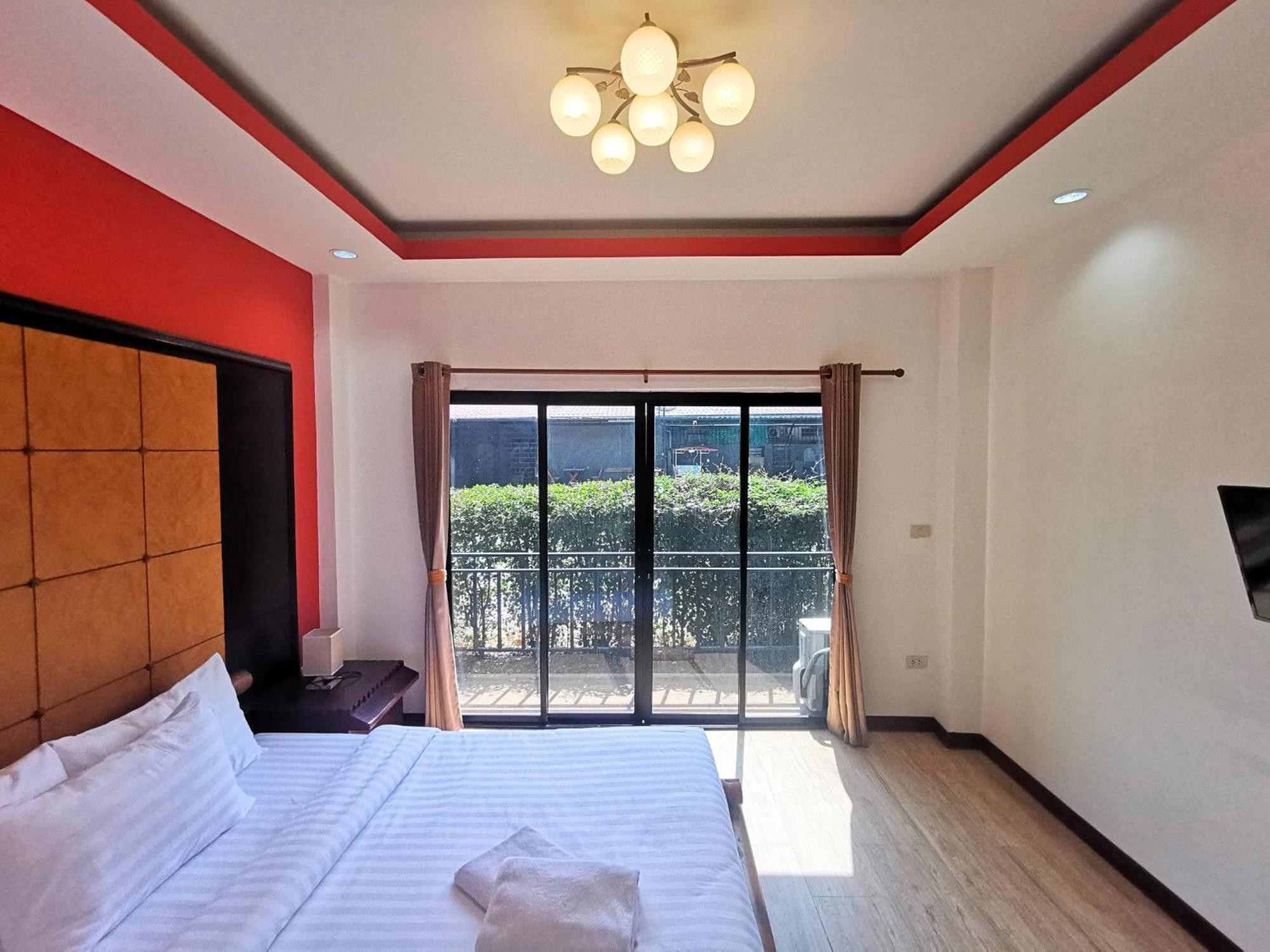 Kan Home Hotel Канчанабури Екстериор снимка