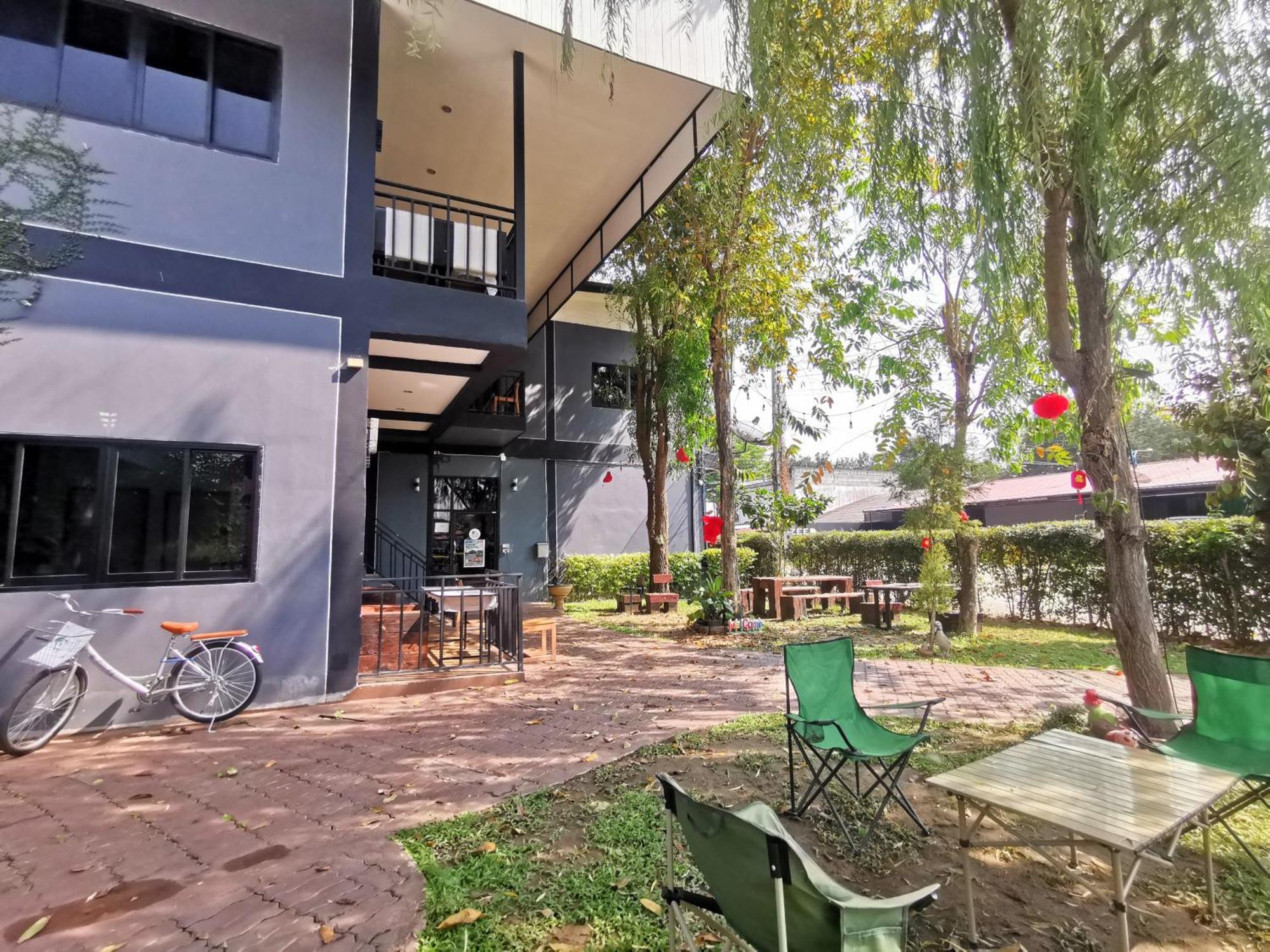 Kan Home Hotel Канчанабури Екстериор снимка